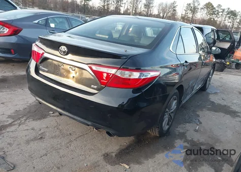 2017 Toyota Camry Se z USA, uszkodzony, nr VIN 4T1BF1FK3HU402584